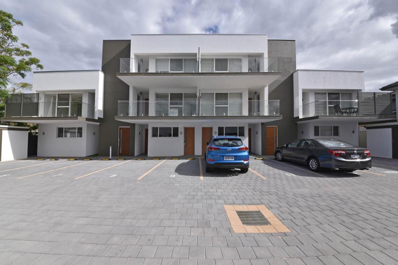 2X2 Modern Apartment Near Airport And City 퍼스 외부 사진