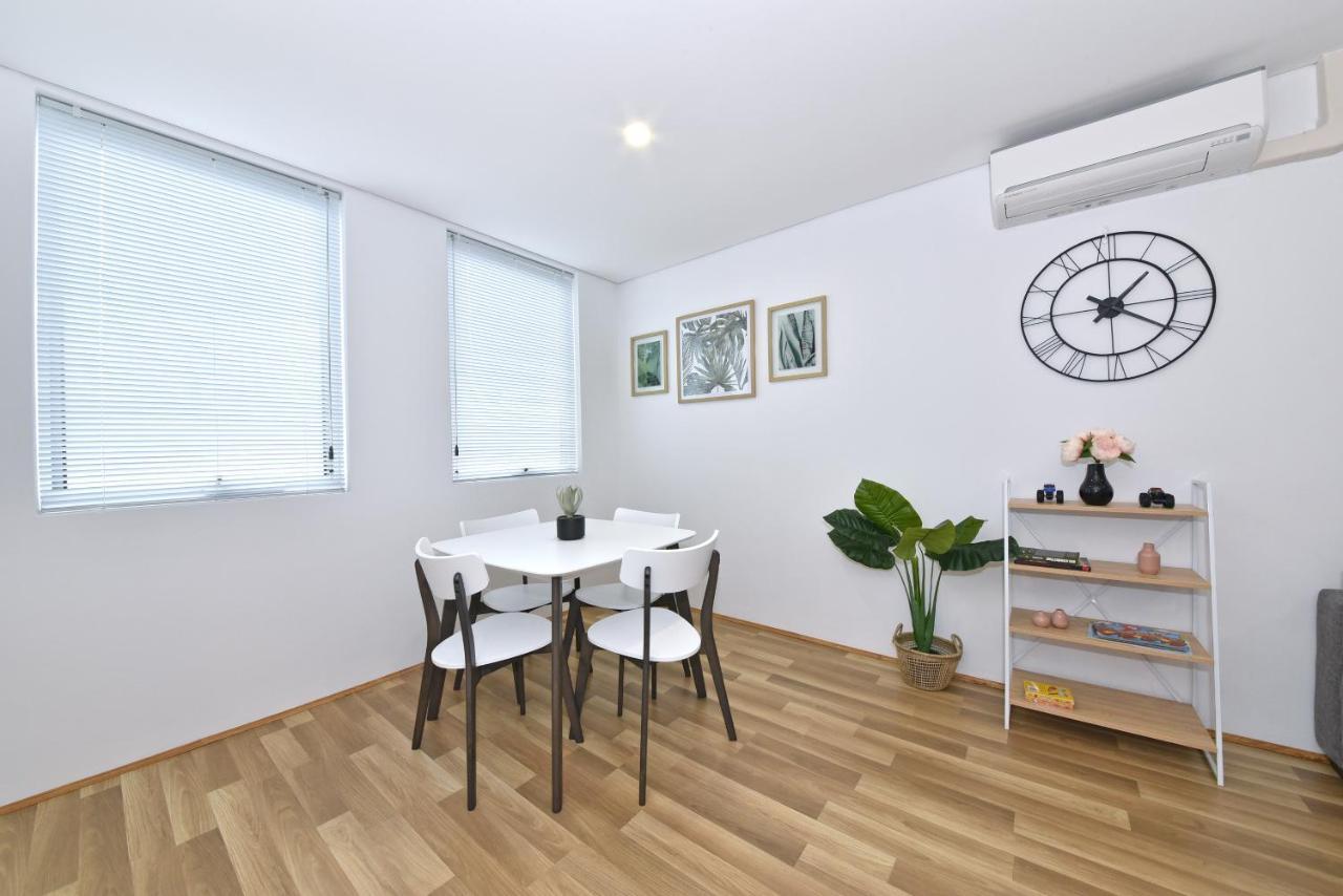 2X2 Modern Apartment Near Airport And City 퍼스 외부 사진