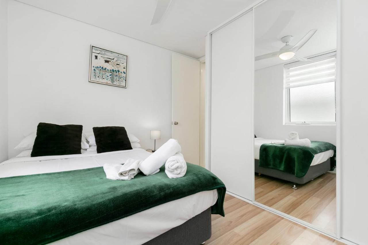 2X2 Modern Apartment Near Airport And City 퍼스 외부 사진