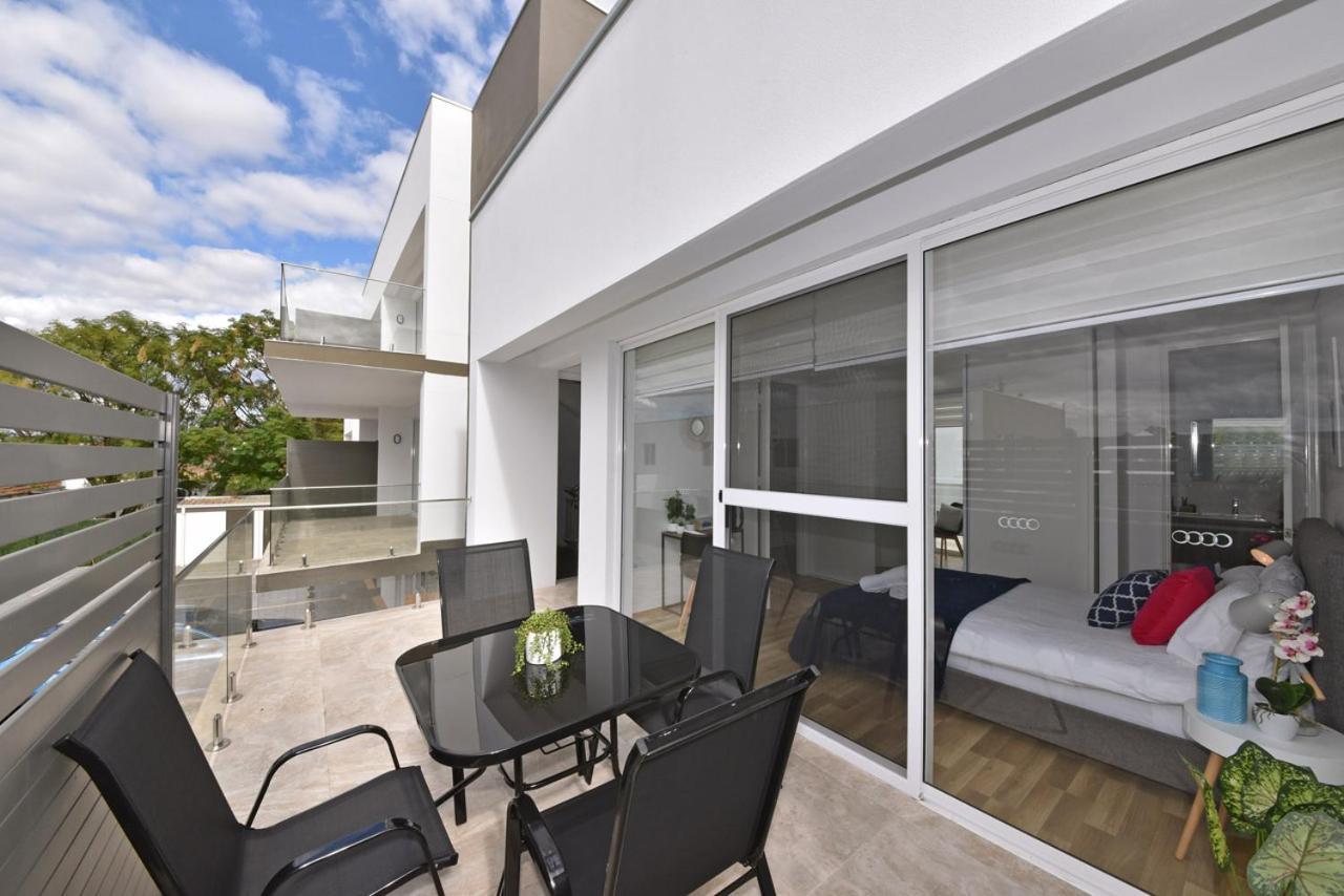 2X2 Modern Apartment Near Airport And City 퍼스 외부 사진