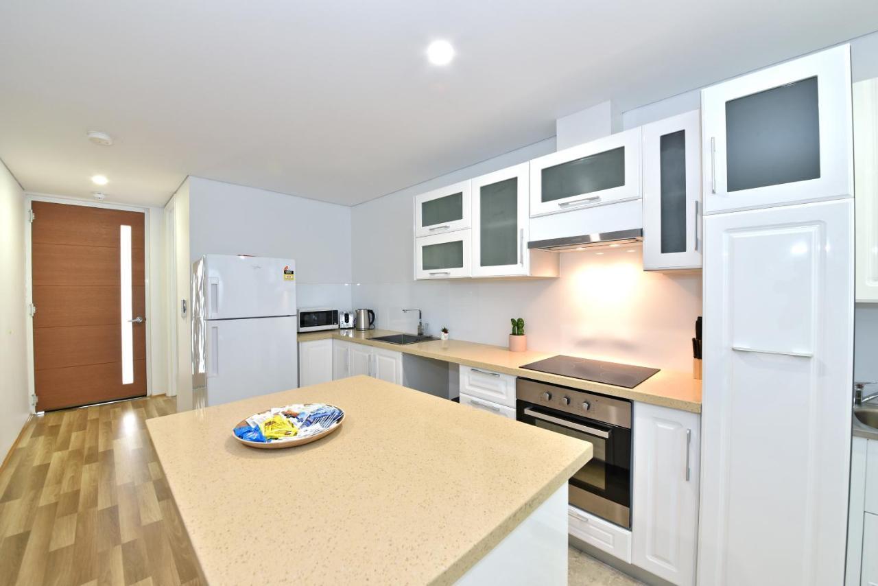 2X2 Modern Apartment Near Airport And City 퍼스 외부 사진