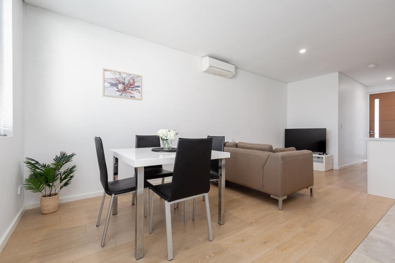 2X2 Modern Apartment Near Airport And City 퍼스 외부 사진