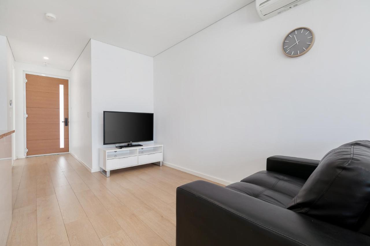 2X2 Modern Apartment Near Airport And City 퍼스 외부 사진